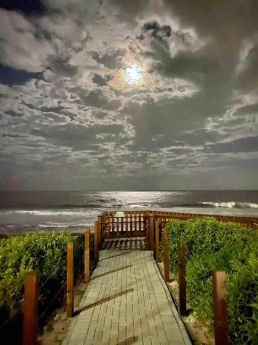 バーハ・ヴェーリャPe Na Areia - Proximo Ao Beto Carreiroアパートメント エクステリア 写真